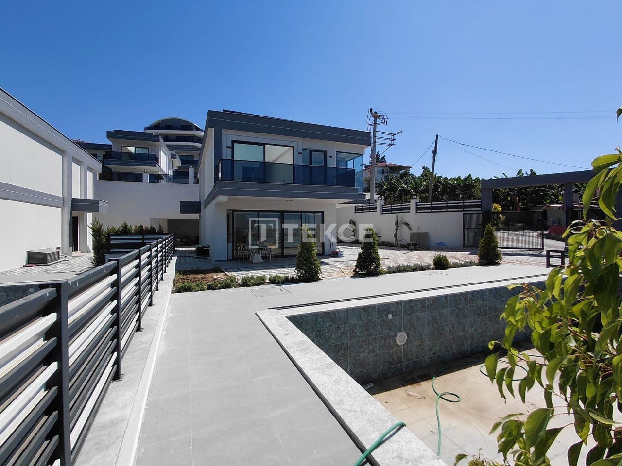 Villa à Alanya, Turquie, 677 m² - image 4