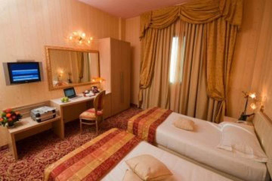 Hotel in Mailand, Italien, 4 000 m² - Foto 14