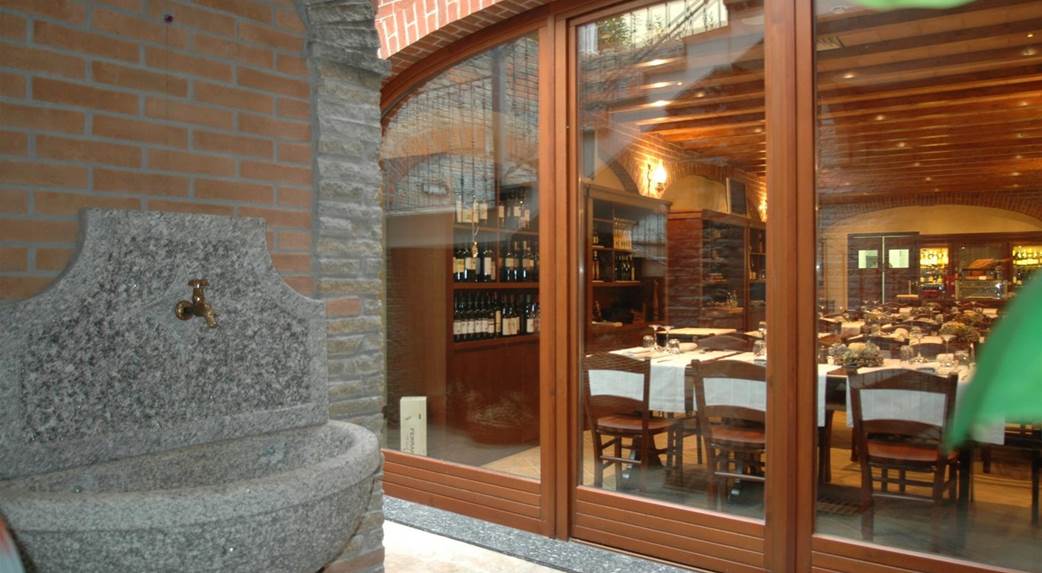 Hotel in Milan, Italy, 5 600 m² - picture 3