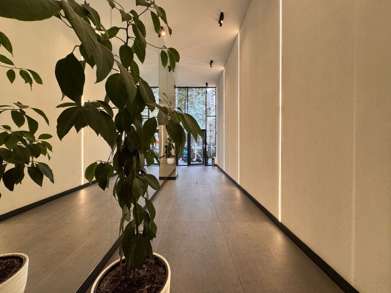 Flat in Tbilisi, Georgia, 293 m² - picture 5