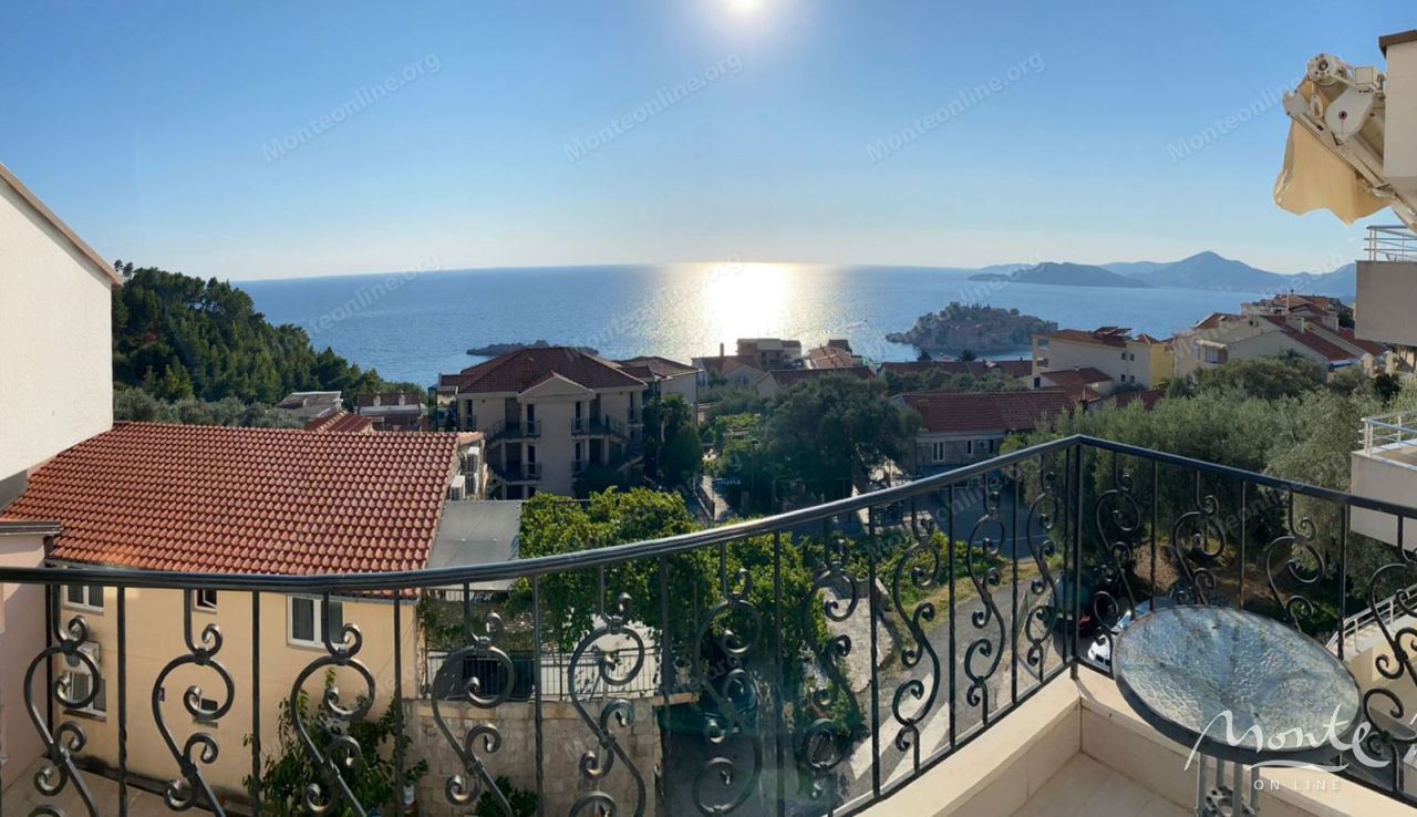 Appartamenti a Sveti Stefan, Montenegro, 98 m² - foto 1