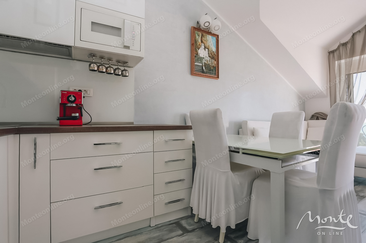 Appartamenti a Sveti Stefan, Montenegro, 98 m² - foto 7