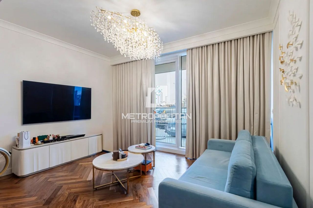 Apartment in Dubai, UAE, 79 m² - picture 1