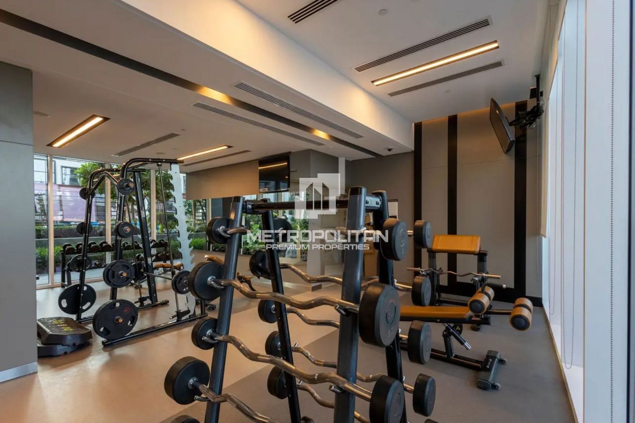 Apartment in Dubai, UAE, 79 m² - picture 7