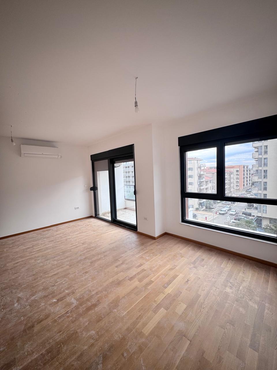 Flat in Budva, Montenegro, 65 m² - picture 1