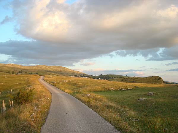 Terreno en Pluzine, Montenegro, 13 128 m² - imagen 15