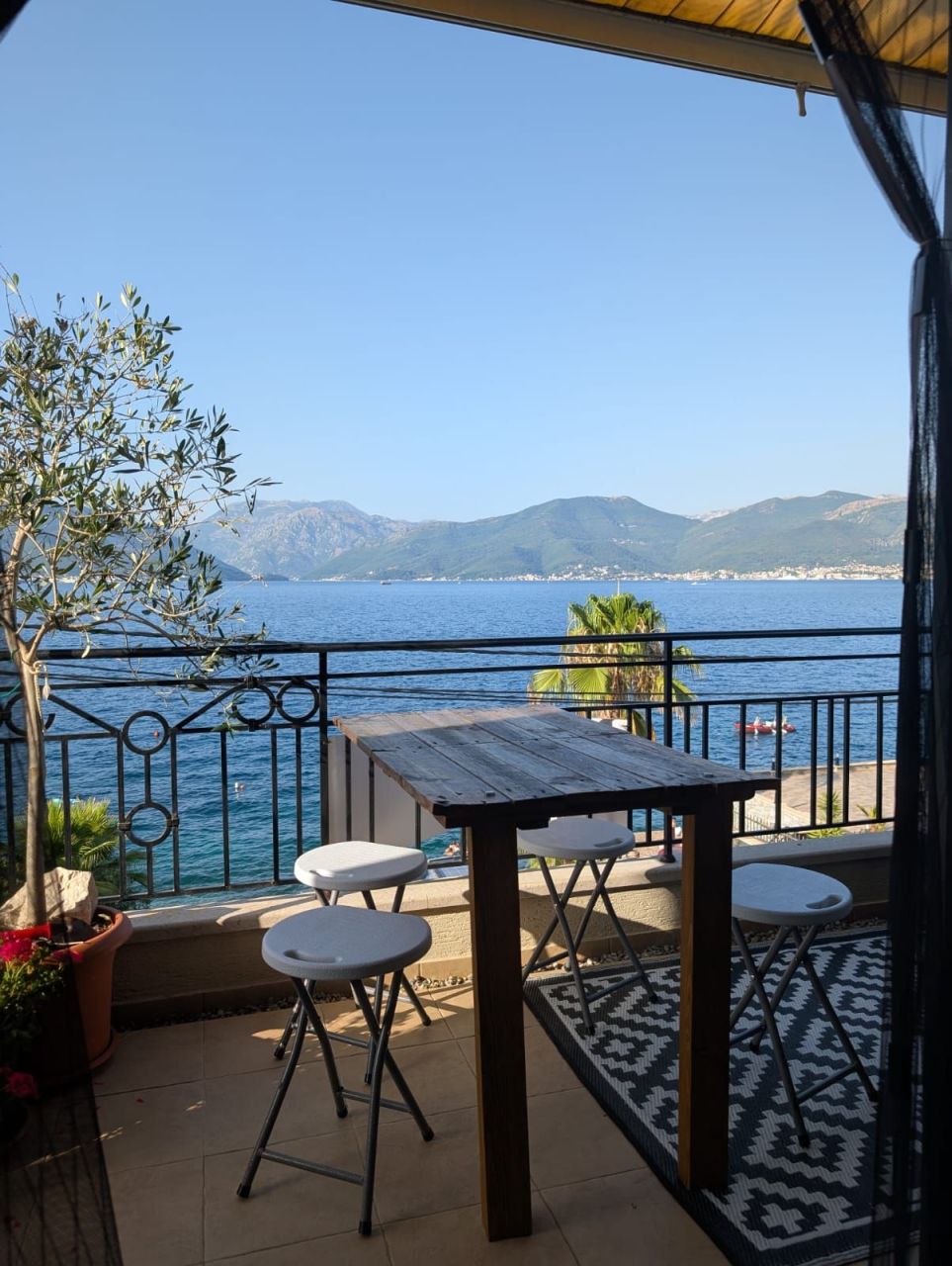 Townhouse a Krasici, Montenegro, 122 m² - foto 1