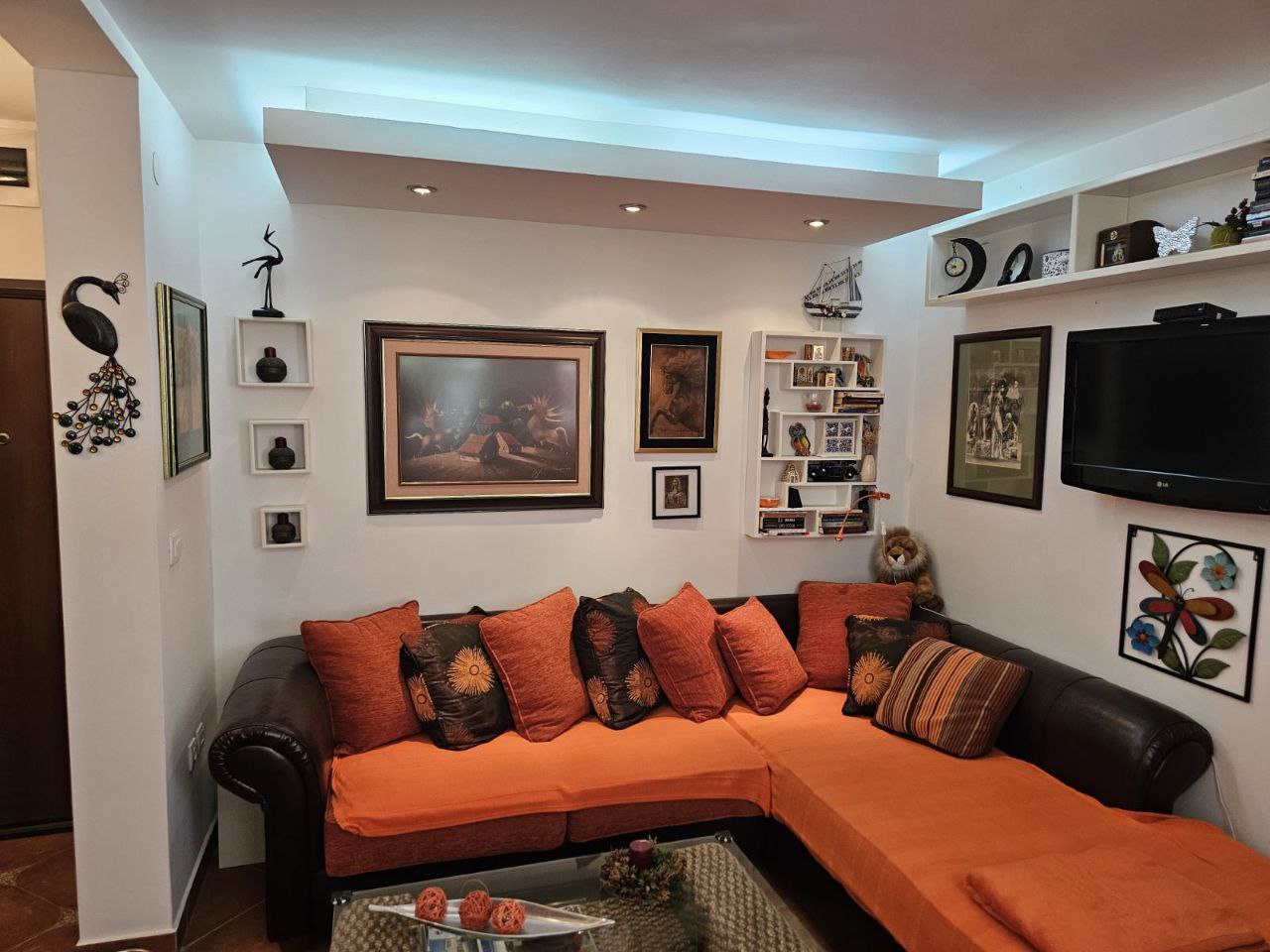 Piso en Budva, Montenegro, 32 m² - imagen 1