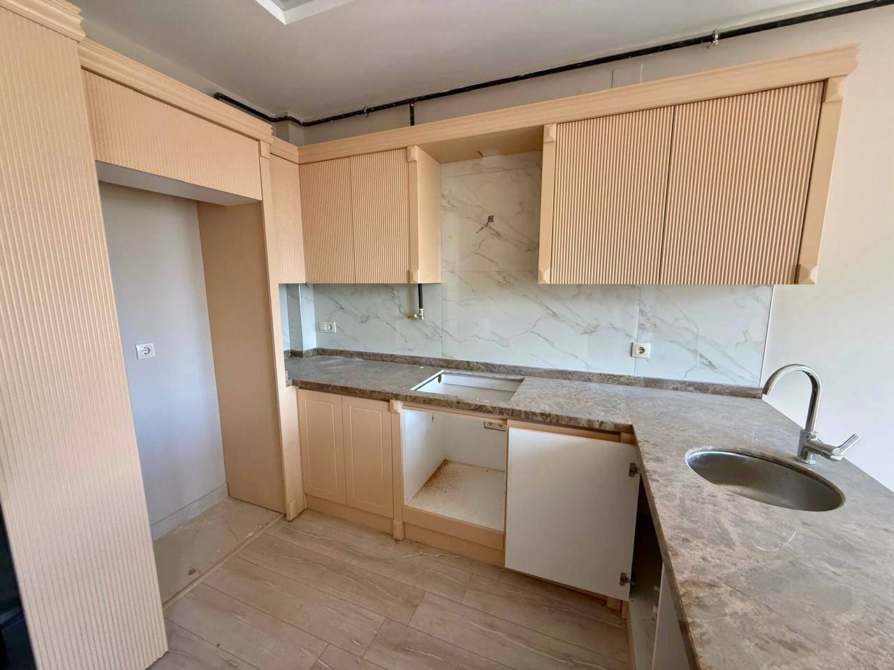 Flat in Mersin, Turkey, 42 m² - picture 1