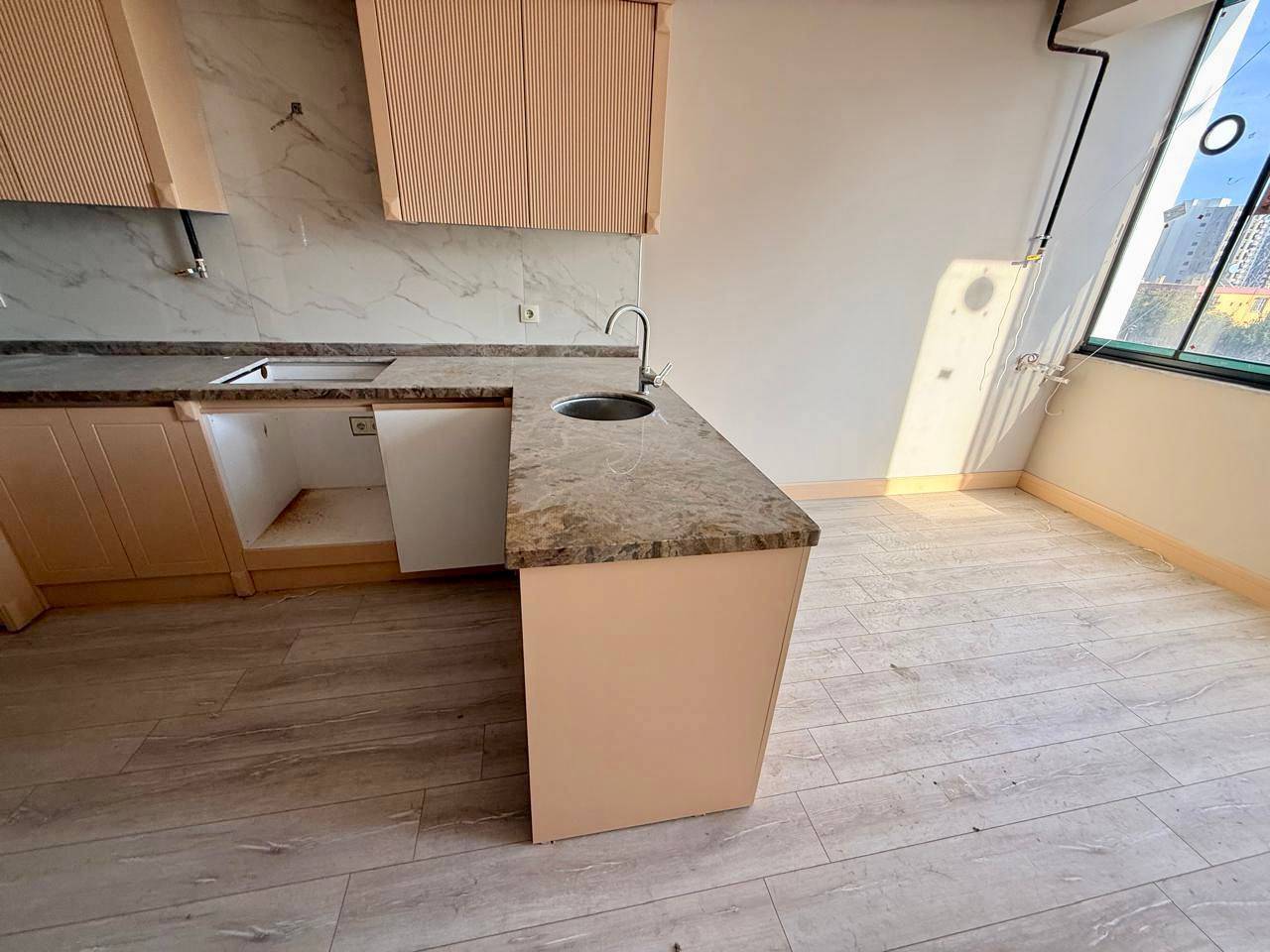 Flat in Mersin, Turkey, 42 m² - picture 2