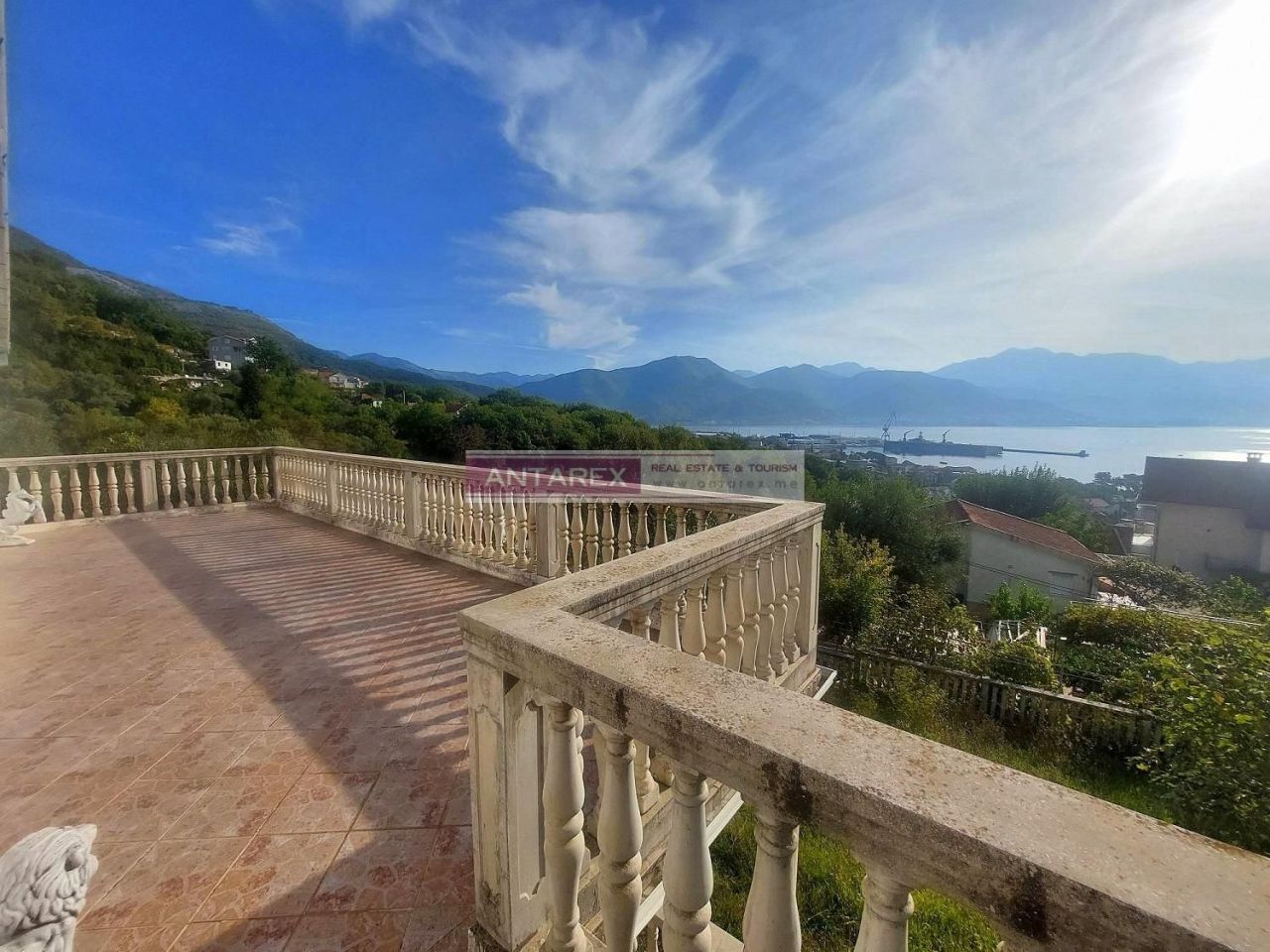 Villa a Bijela, Montenegro, 190 m² - foto 1