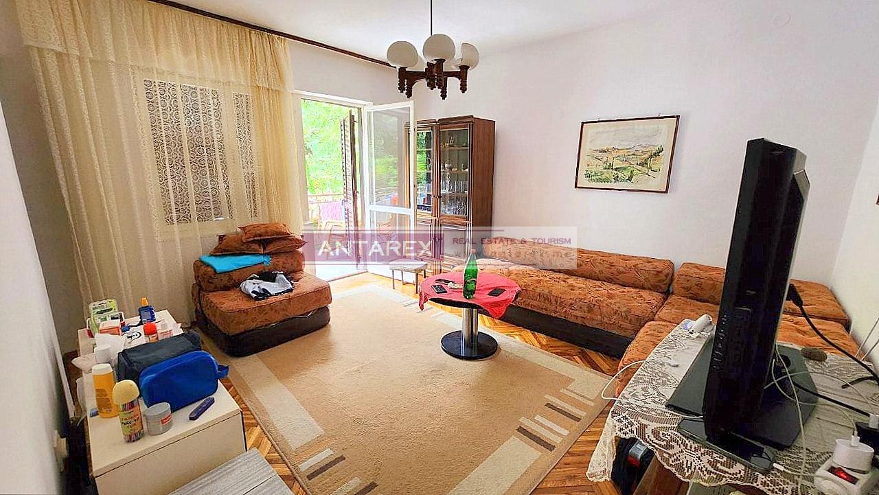 Appartamenti a Njivice, Montenegro, 73 m² - foto 2