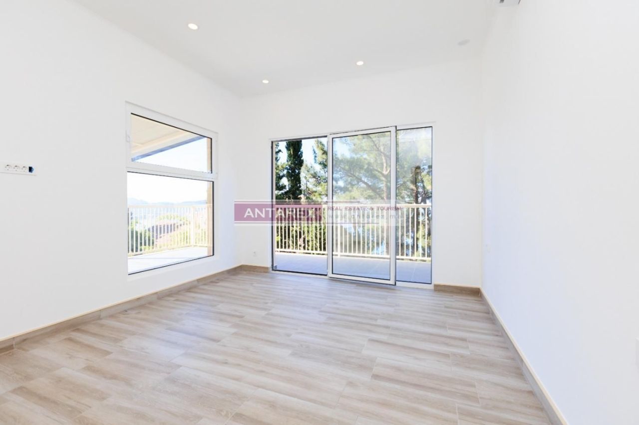 Villa à Šušanj, Monténégro, 163 m² - image 10