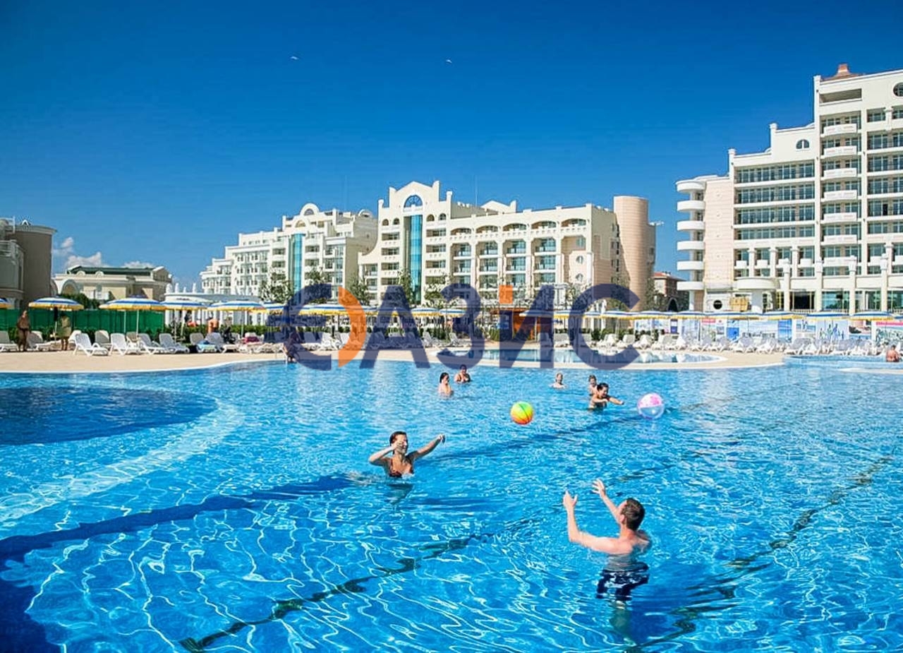 Apartment in Pomorie, Bulgaria, 71.6 m² - picture 13