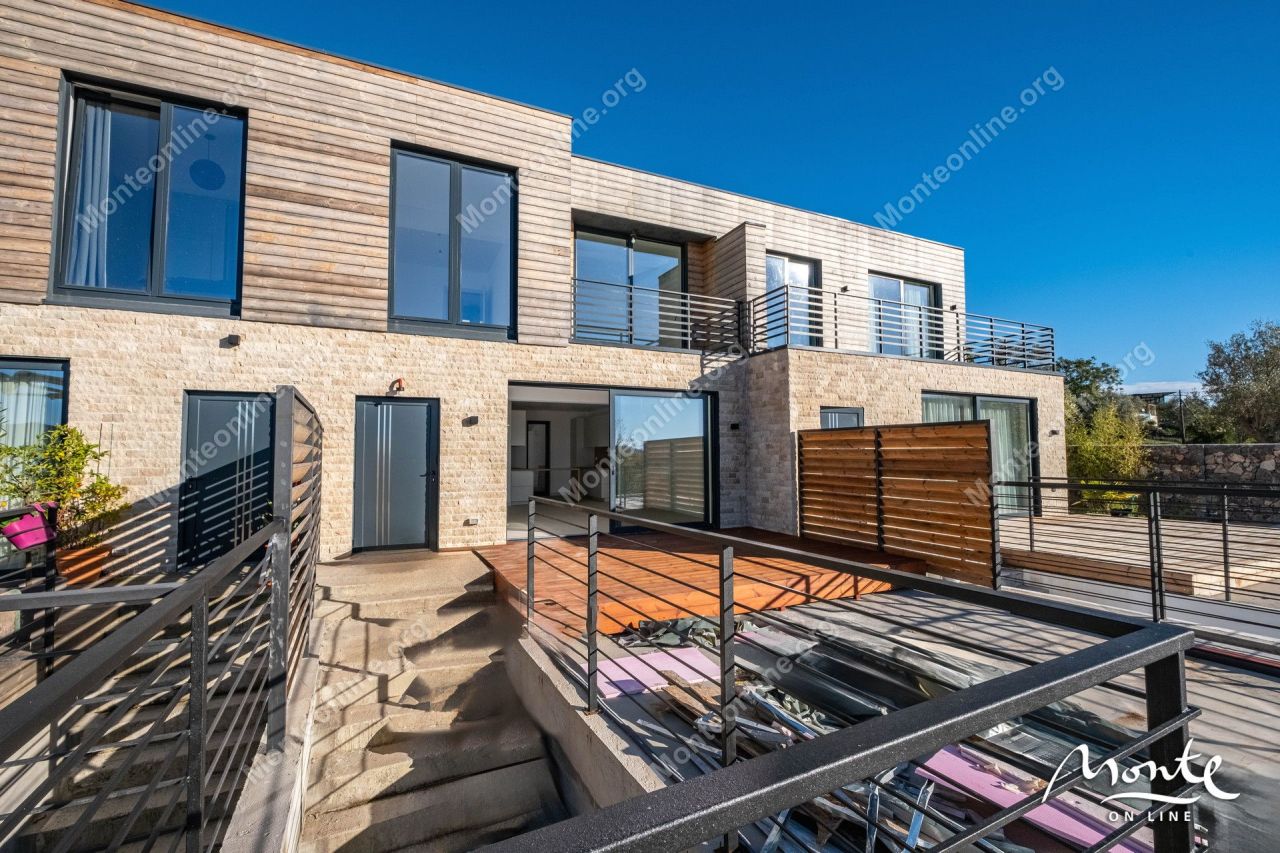 Villa a Kavac, Montenegro, 130 m² - foto 2