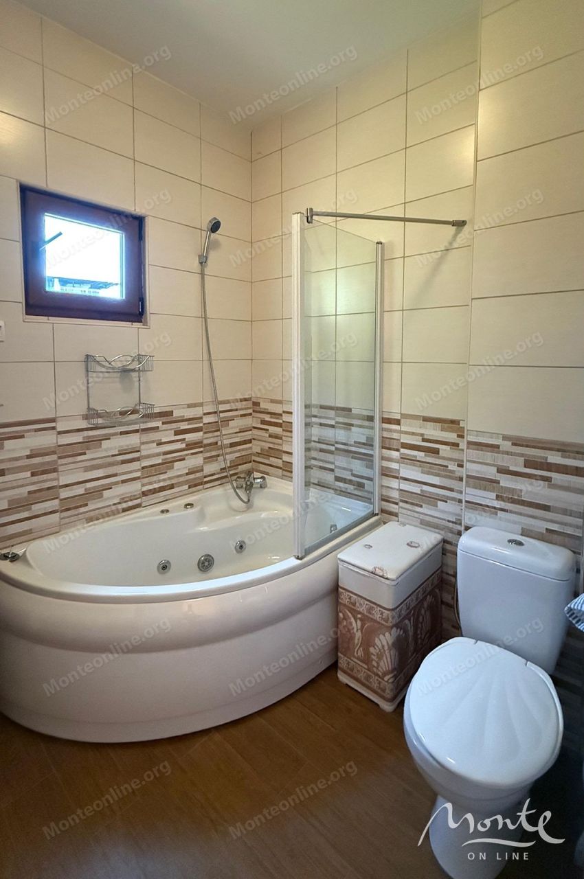 Appartamenti a Petrovac, Montenegro, 61 m² - foto 10