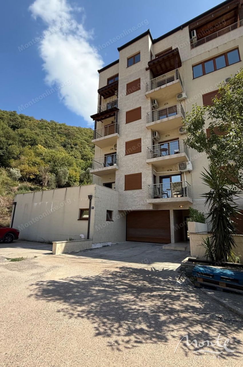 Appartamenti a Petrovac, Montenegro, 61 m² - foto 12