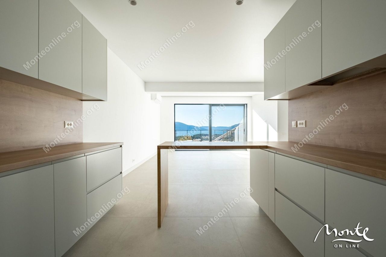 Villa a Kavac, Montenegro, 130 m² - foto 15