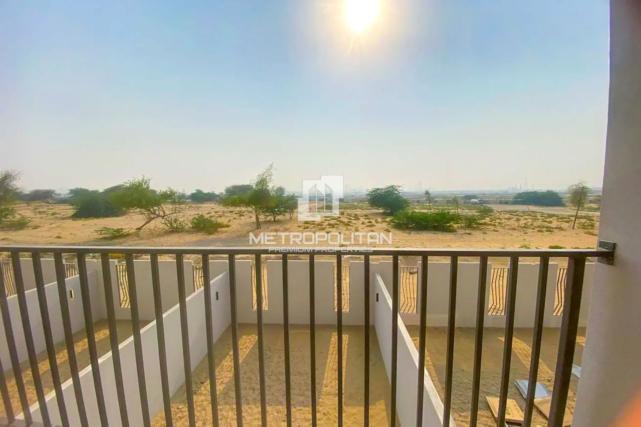 Townhouse in Dubai, UAE, 131 m² - picture 1