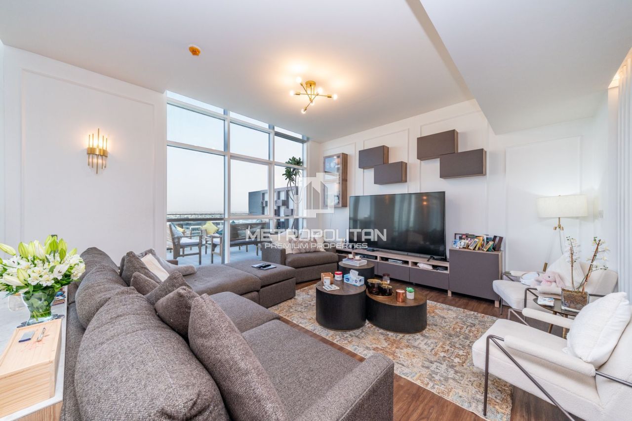 Appartamenti a Dubai, EAU, 192 m² - foto 1