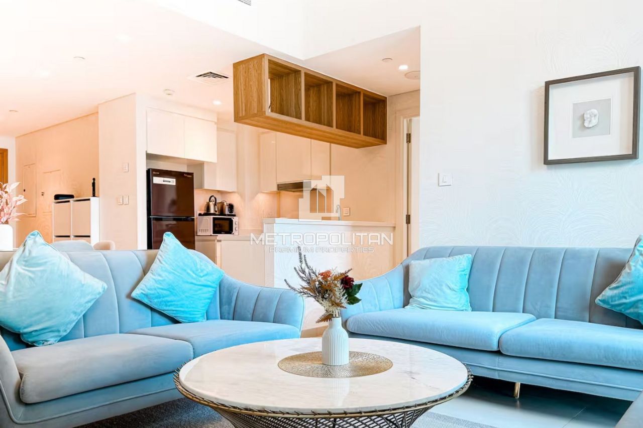 Apartment in Dubai, UAE, 102 m² - picture 2