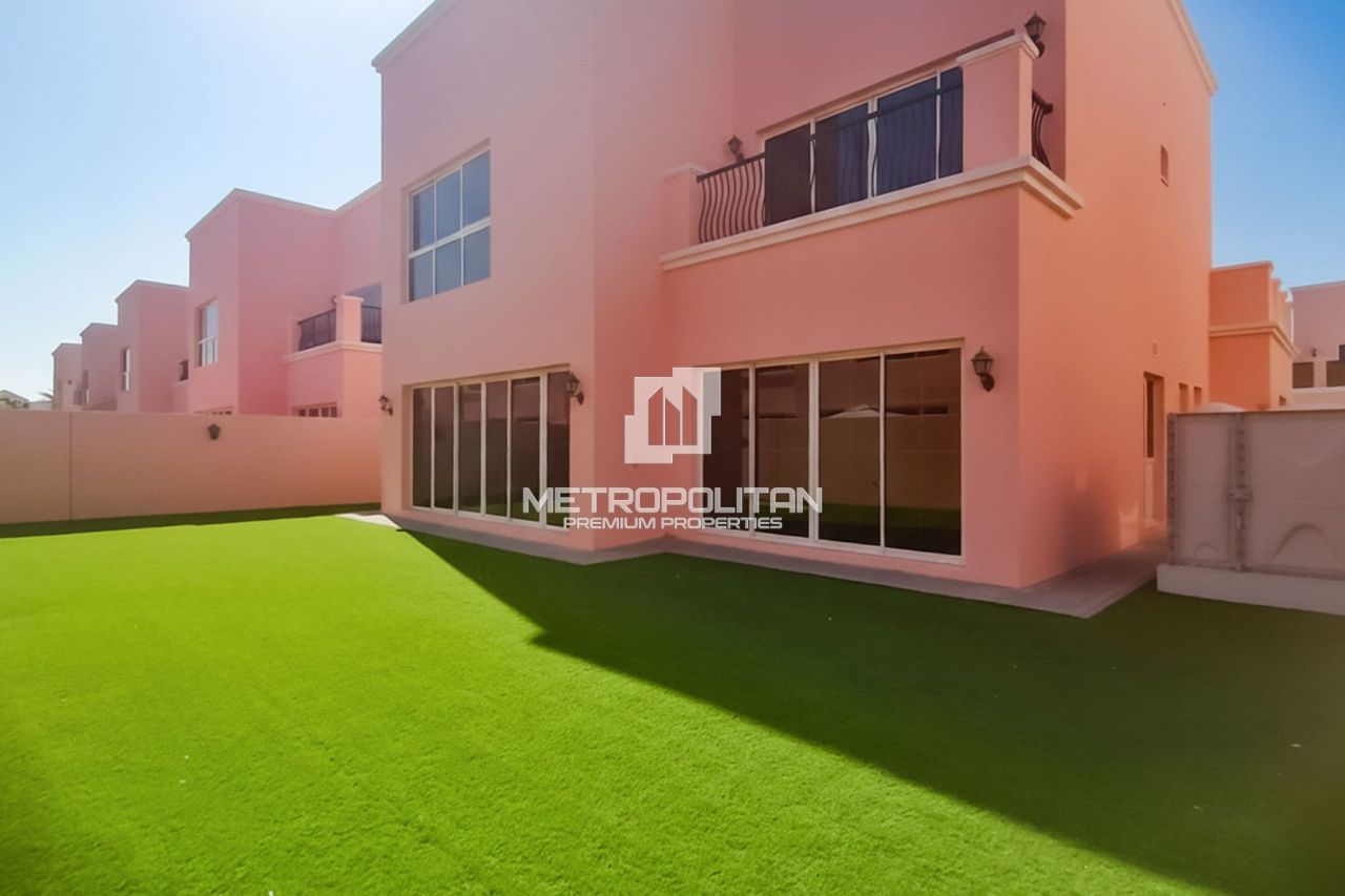 Villa a Dubai, EAU, 354 m² - foto 2