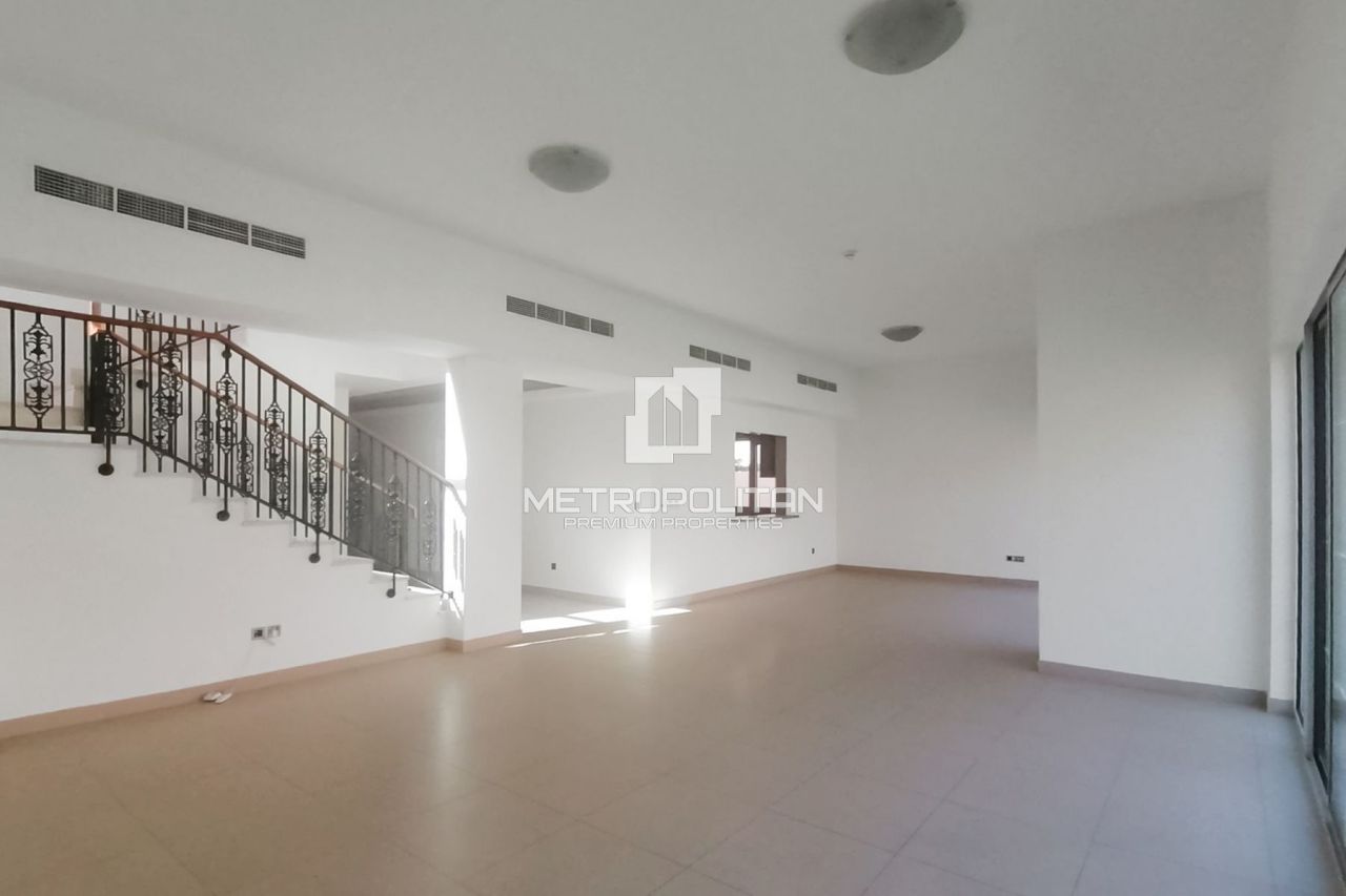 Villa a Dubai, EAU, 354 m² - foto 3