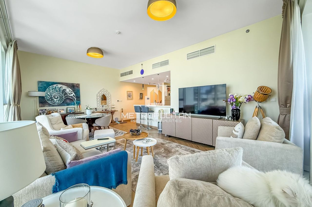 Apartment in Dubai, UAE, 130 m² - picture 5