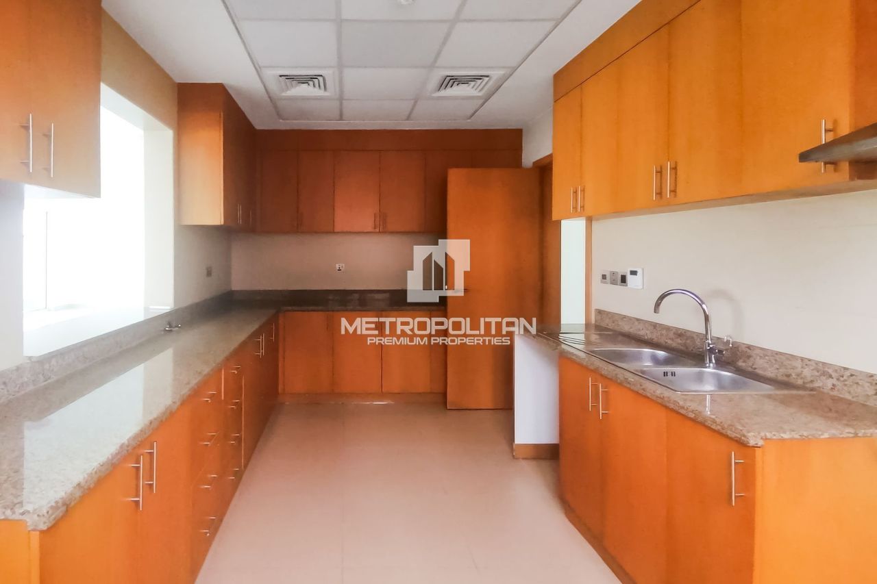 Villa a Dubai, EAU, 354 m² - foto 6