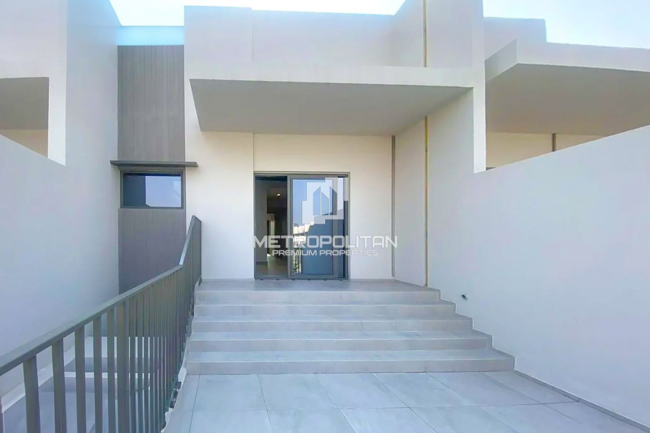 Townhouse in Dubai, UAE, 131 m² - picture 6