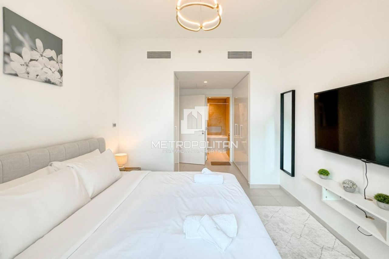 Apartment in Dubai, UAE, 102 m² - picture 9