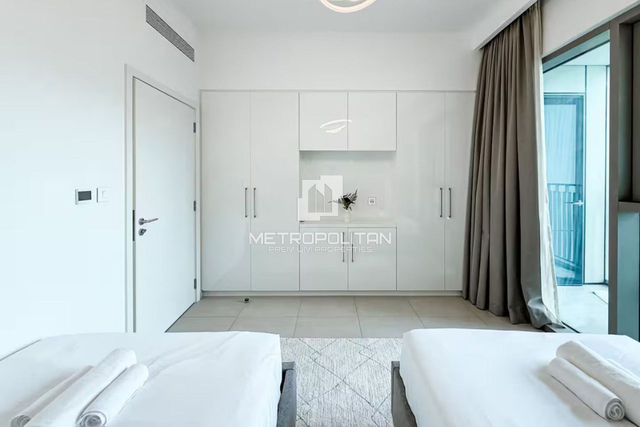 Apartment in Dubai, UAE, 102 m² - picture 14