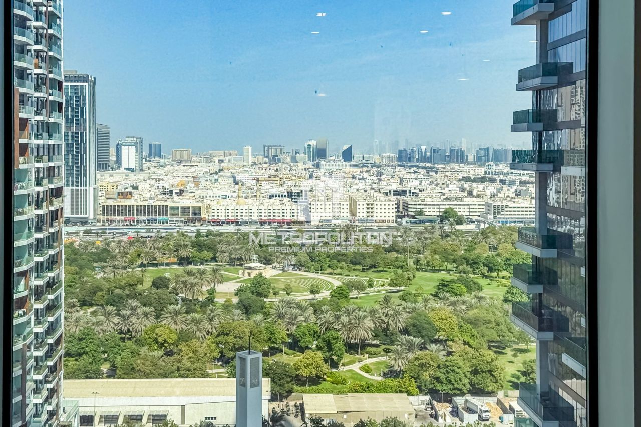 Apartment in Dubai, UAE, 130 m² - picture 18