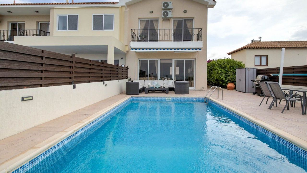 Townhouse a Limassol, Cipro, 126 m² - foto 1