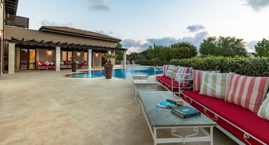 Villa a Paphos, Cipro, 300 m² - foto 1