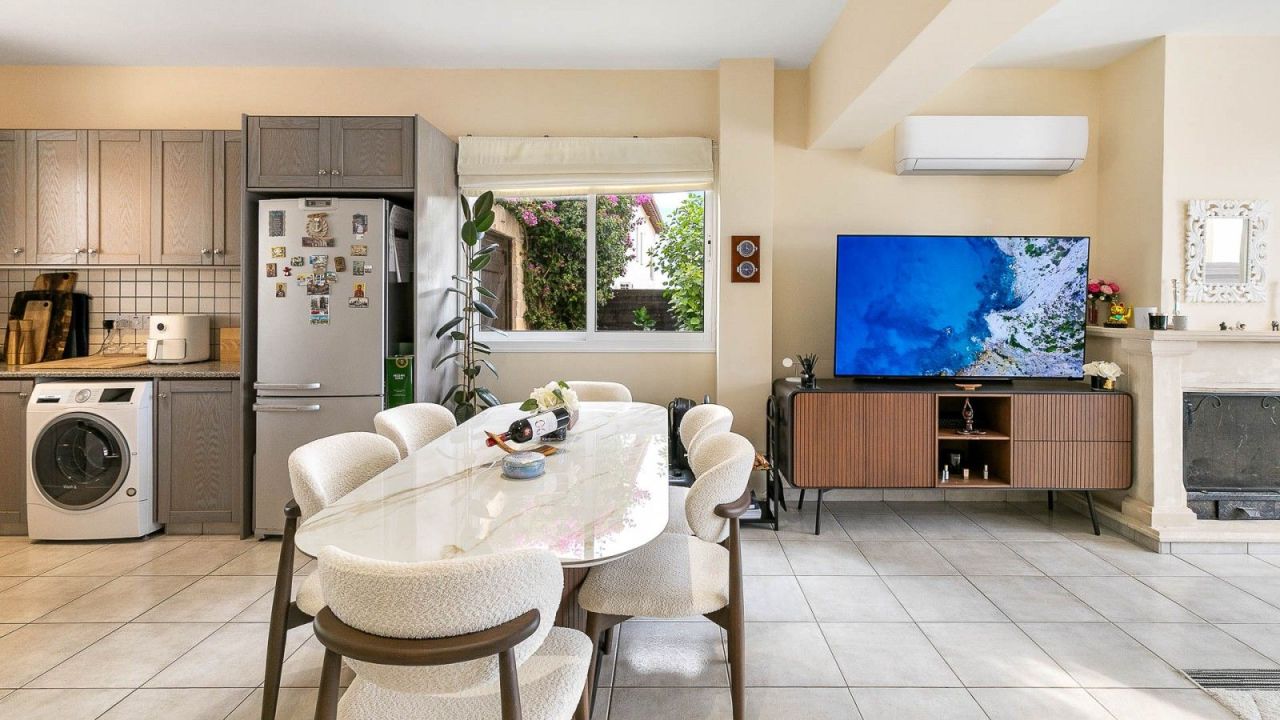 Townhouse a Limassol, Cipro, 126 m² - foto 3