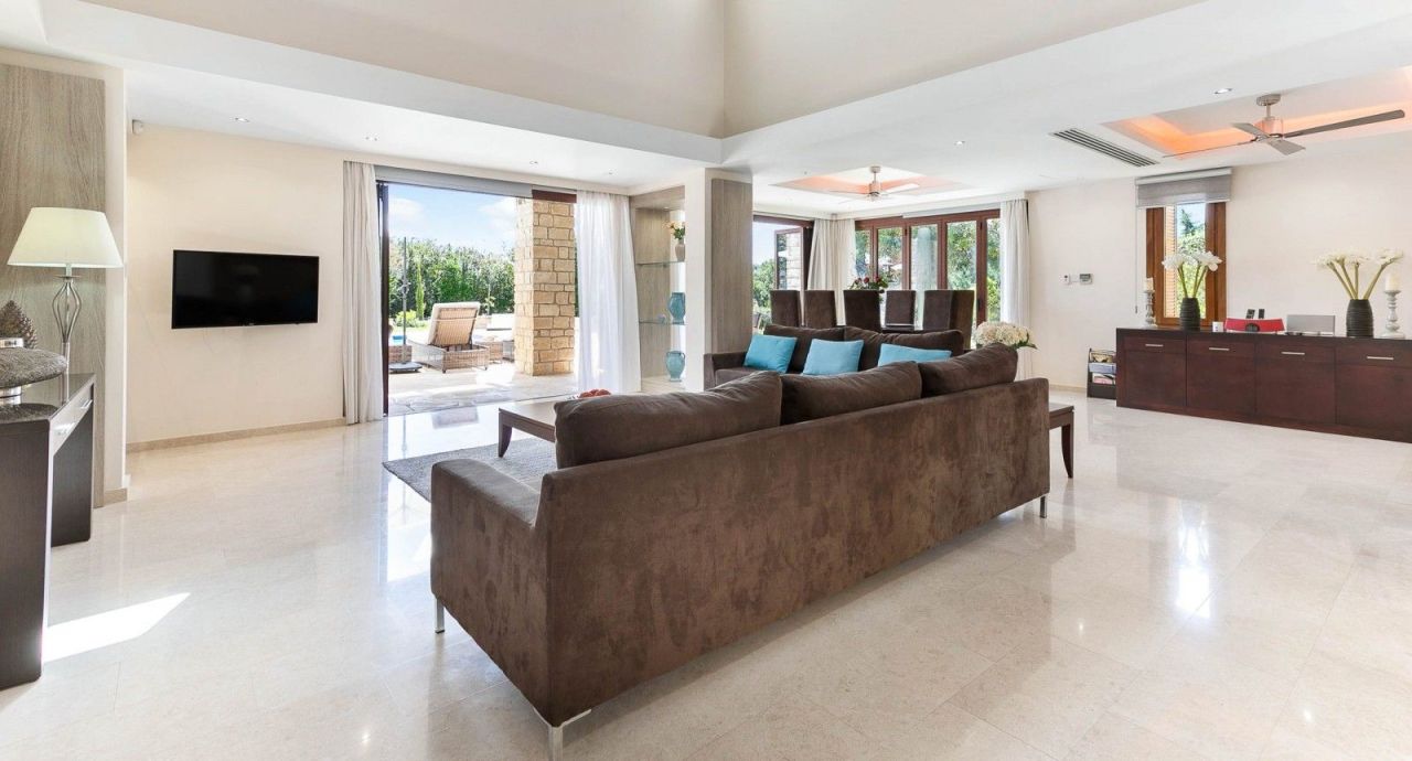 Villa a Paphos, Cipro, 307 m² - foto 4