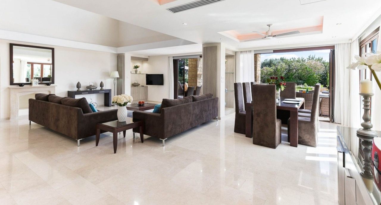 Villa a Paphos, Cipro, 307 m² - foto 9