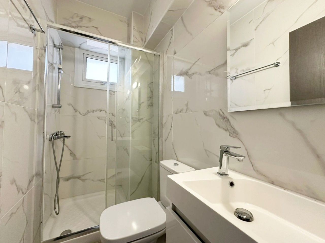 Villa en Lárnaca, Chipre, 141 m² - imagen 13