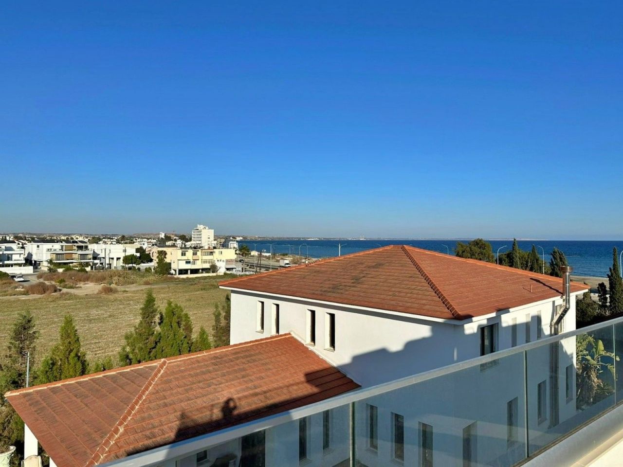 Villa en Lárnaca, Chipre, 141 m² - imagen 19