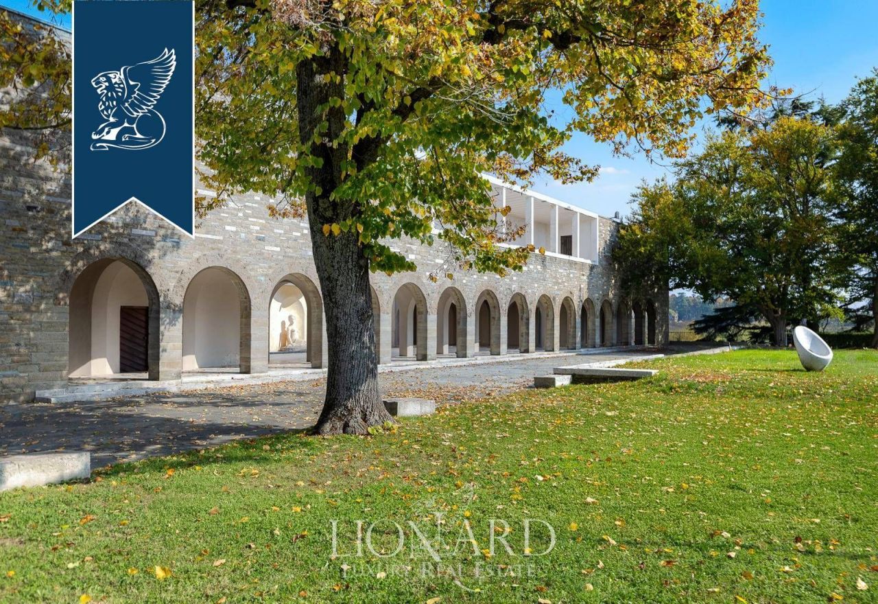 Villa in Acqui Terme, Italy, 6 138 m² - picture 4