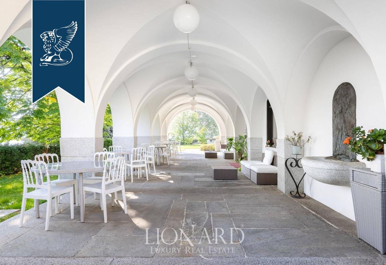 Villa in Acqui Terme, Italy, 6 138 m² - picture 14