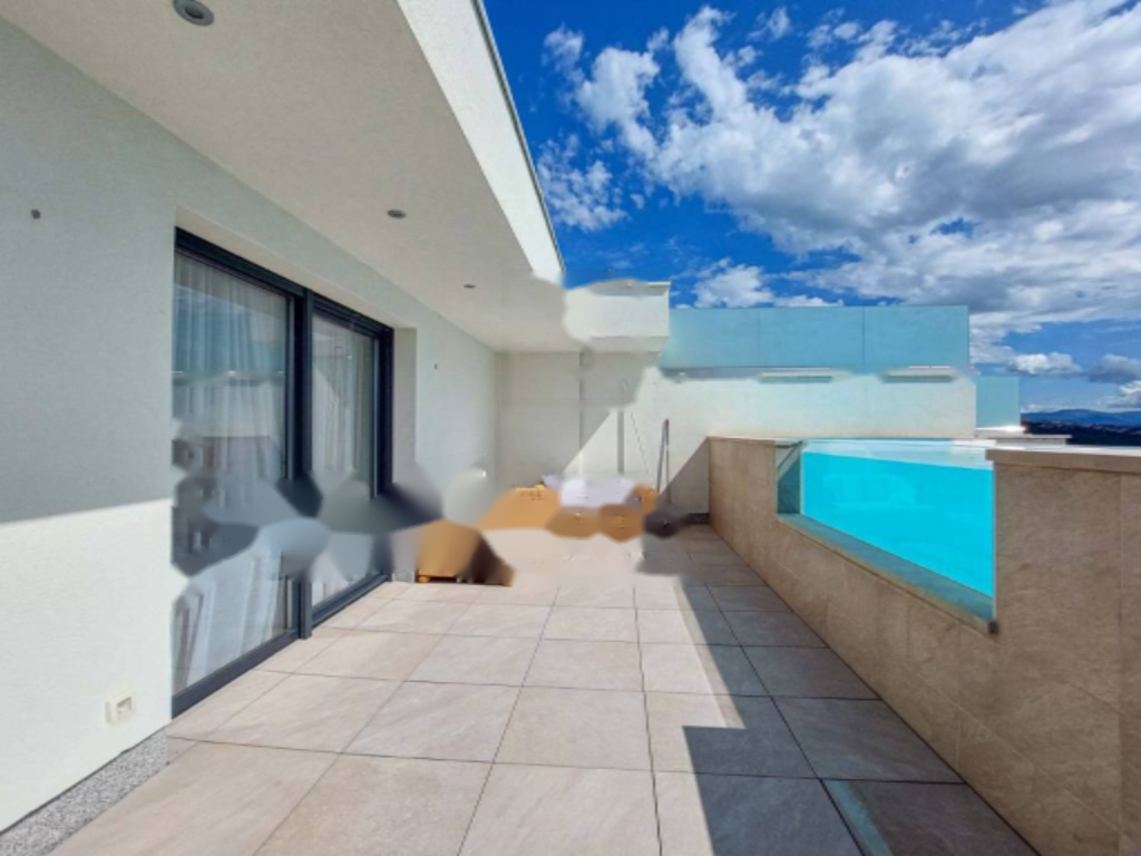 Casa a Opatija, Croazia, 250 m² - foto 1