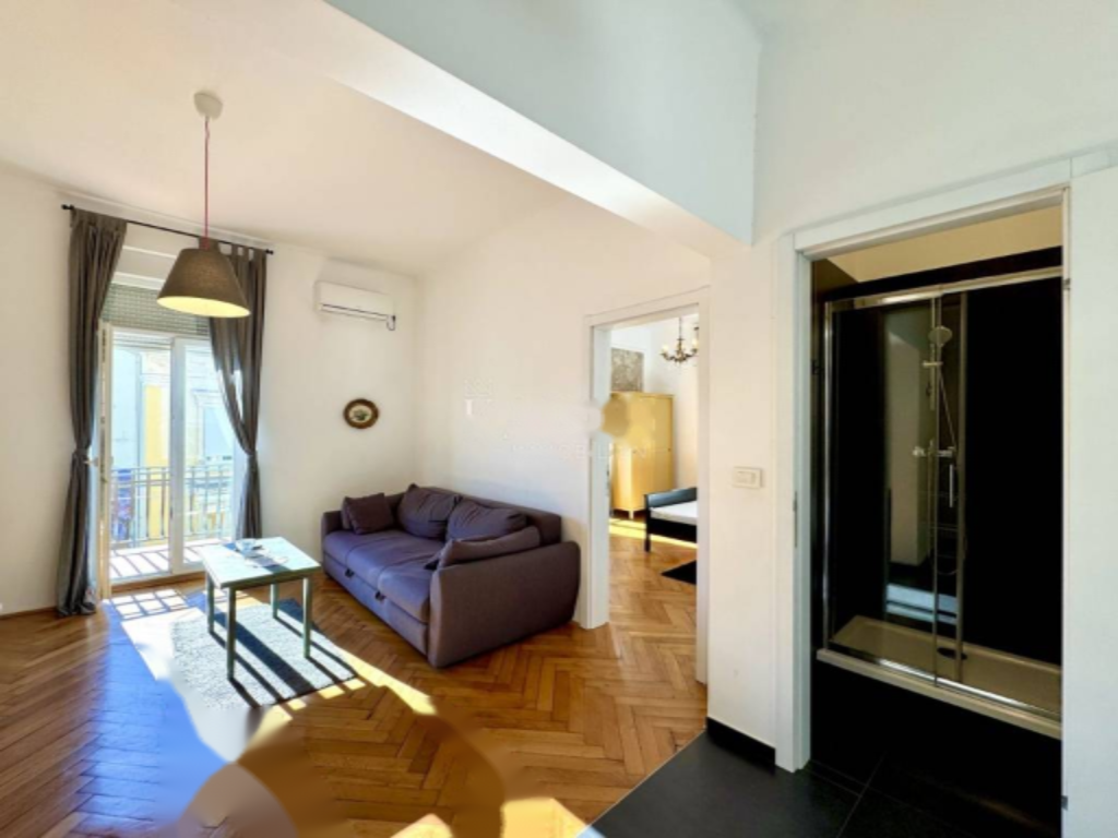 Piso en Opatija, Croacia, 103 m² - imagen 1