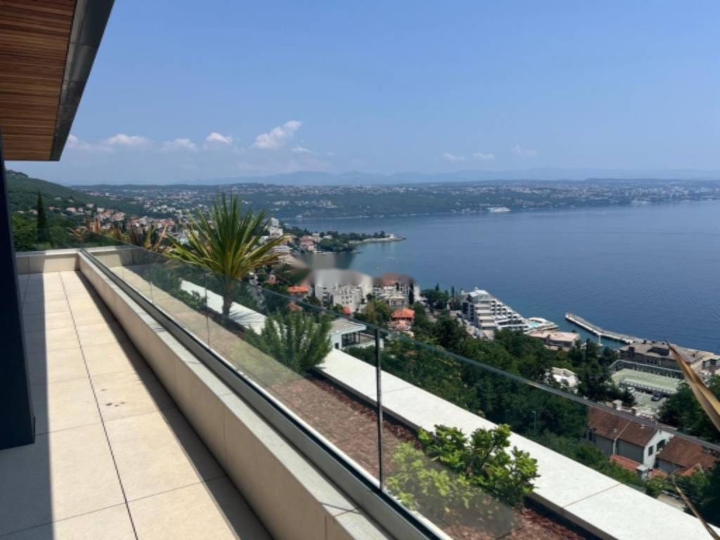 Appartement à Opatija, Croatie, 144 m² - image 1