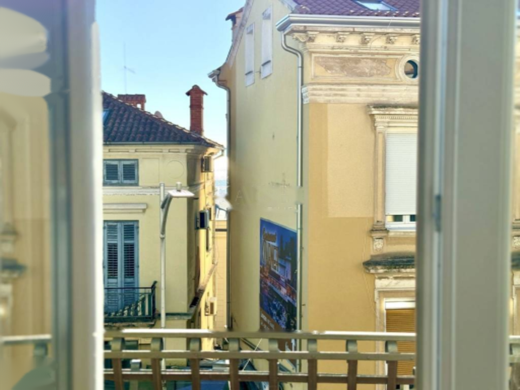 Piso en Opatija, Croacia, 103 m² - imagen 2