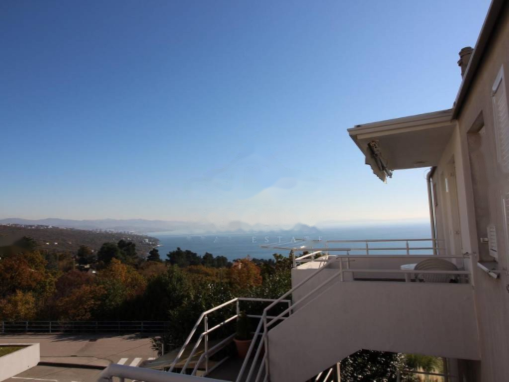 Appartement à Opatija, Croatie, 84 m² - image 2