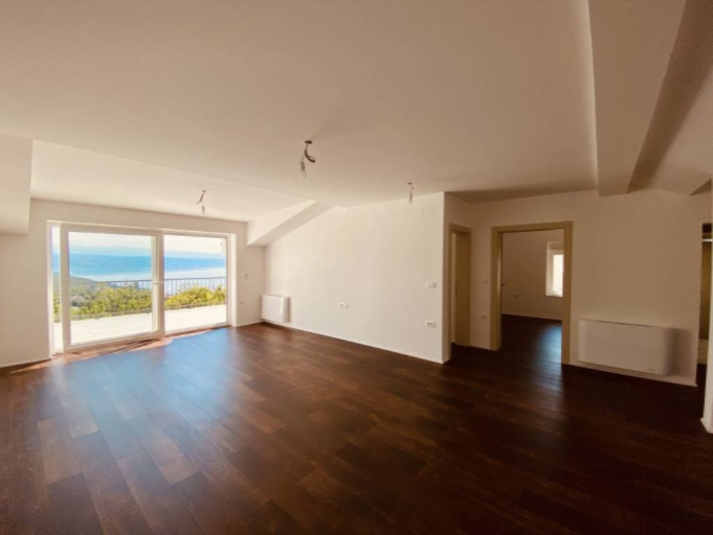 Flat in Opatija, Croatia, 111 m² - picture 4