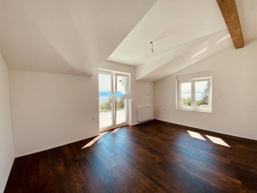 Flat in Opatija, Croatia, 111 m² - picture 7