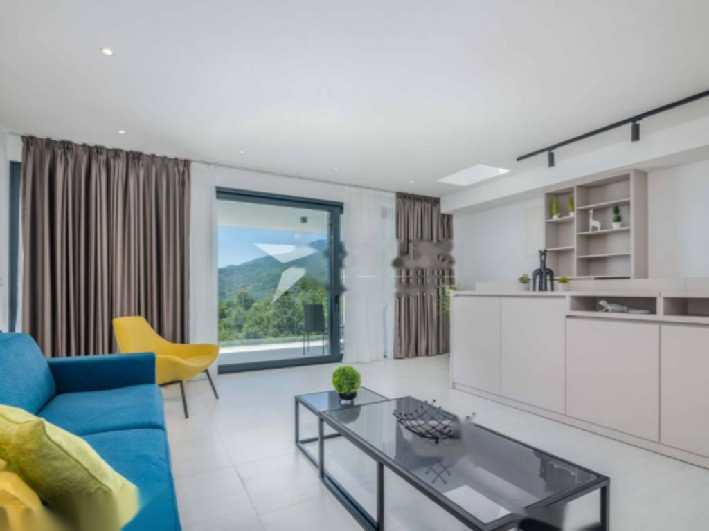 Flat in Opatija, Croatia, 264 m² - picture 8